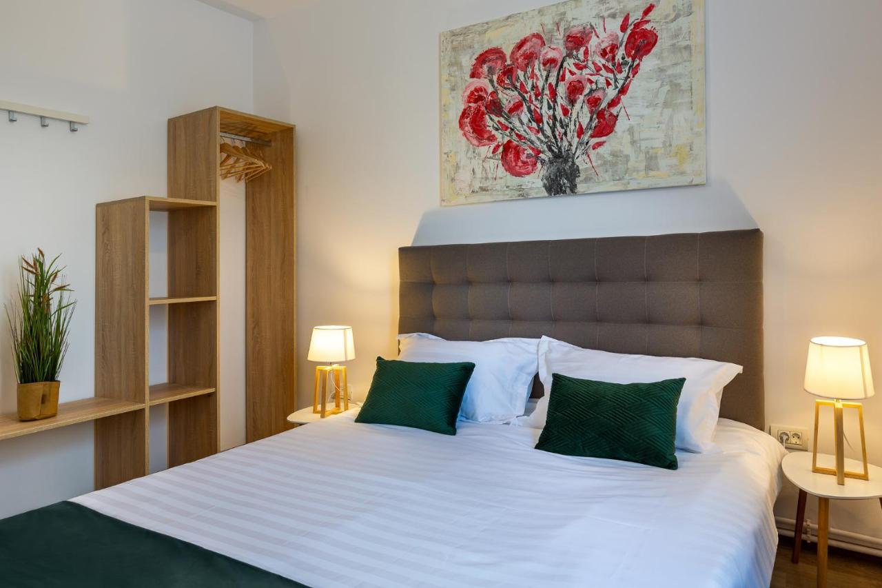Lagom Hotel Bukarest Eksteriør billede